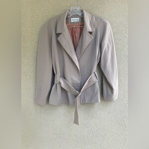 Gianni petite gray doble breasted Blazer
Jacket